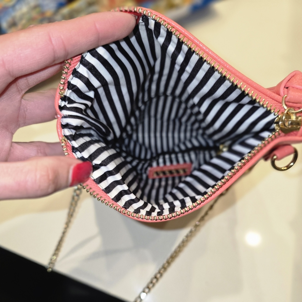 Spring Crossbody Purse - Picture 5 of 6